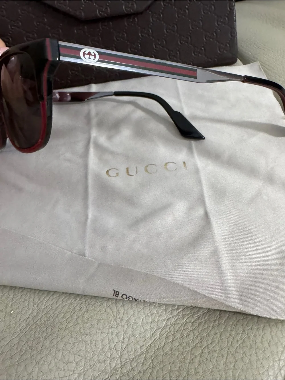 Gucci sleek rectangular